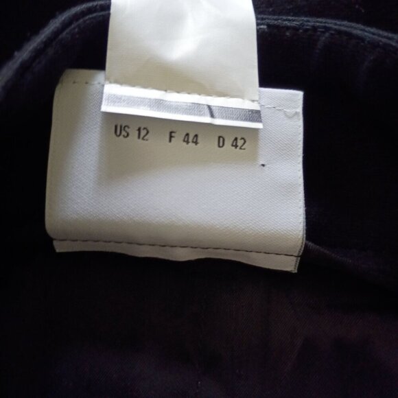 Akris Punto Black Stretch Mini Skirt 5 Pocket Women’s Size 12 Excellent - Picture 7 of 7